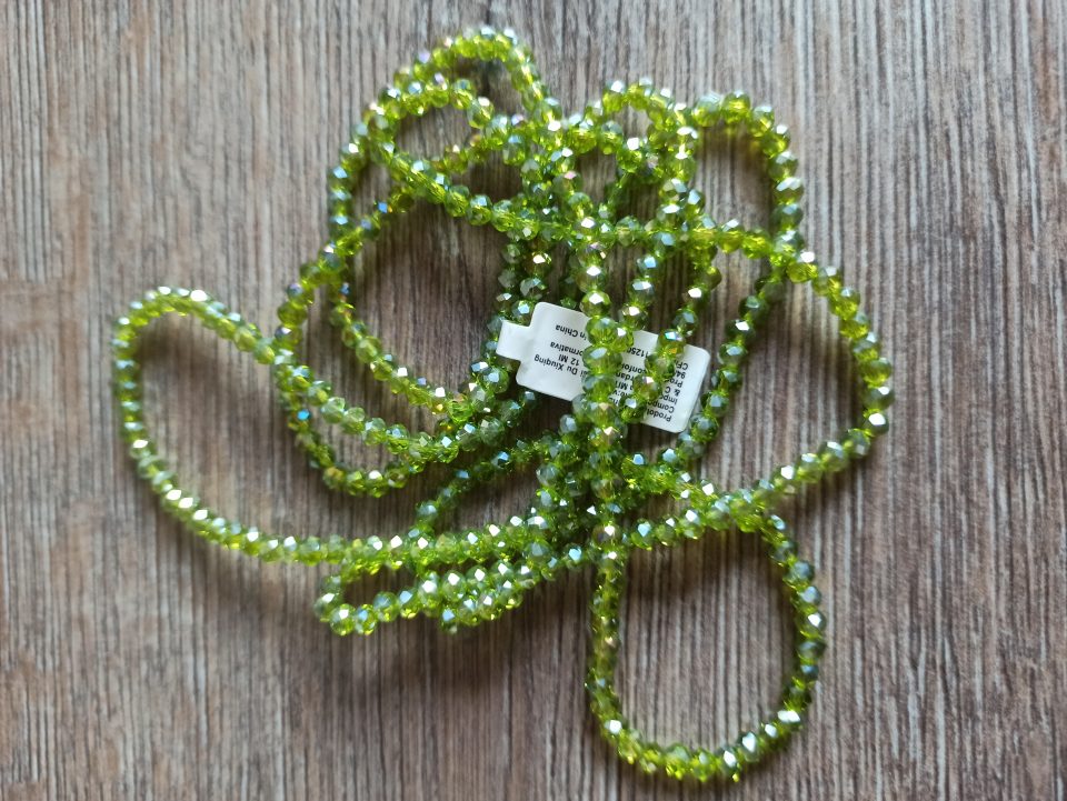 Sautoir petites pierres