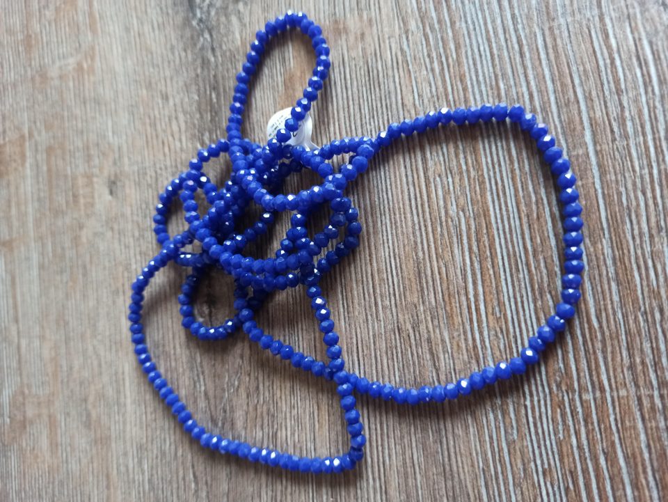 Sautoir petites pierres